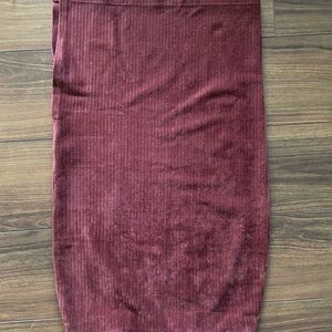 Ribbed Midi Skirt - Burgundy / Wine (Size M)